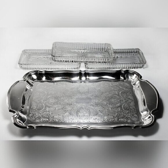 Vintage Oneida Chippendale Relish Tray – Silverplate w/ Glass Liner – New in Box - Picture 12 of 12